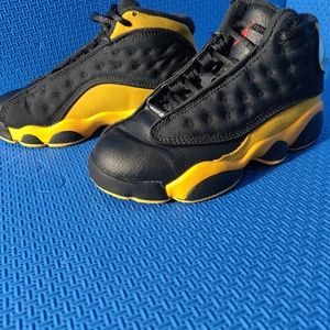 Auth kids Jordans - all flashy